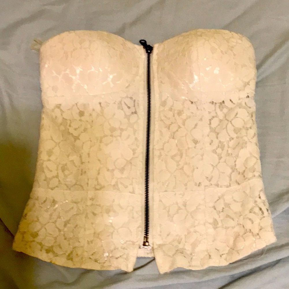 Lace bustier